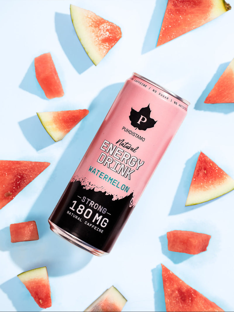 Puhdistamon Natural Energy Drink Watermelon tölkki ja vesimeloneja